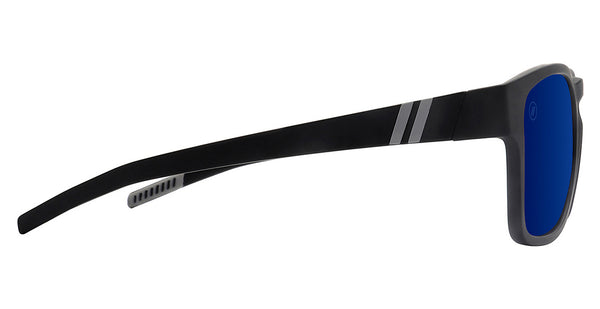 ROYAL T POL // MOTION