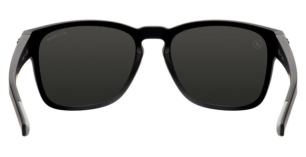 ROYAL T POL // MOTION